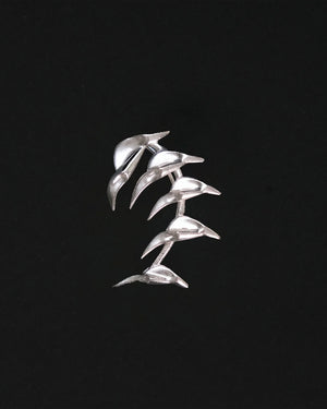 HUMAN OBJECT SPINY EDGES