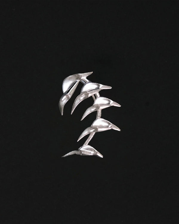 HUMAN OBJECT SPINY EDGES