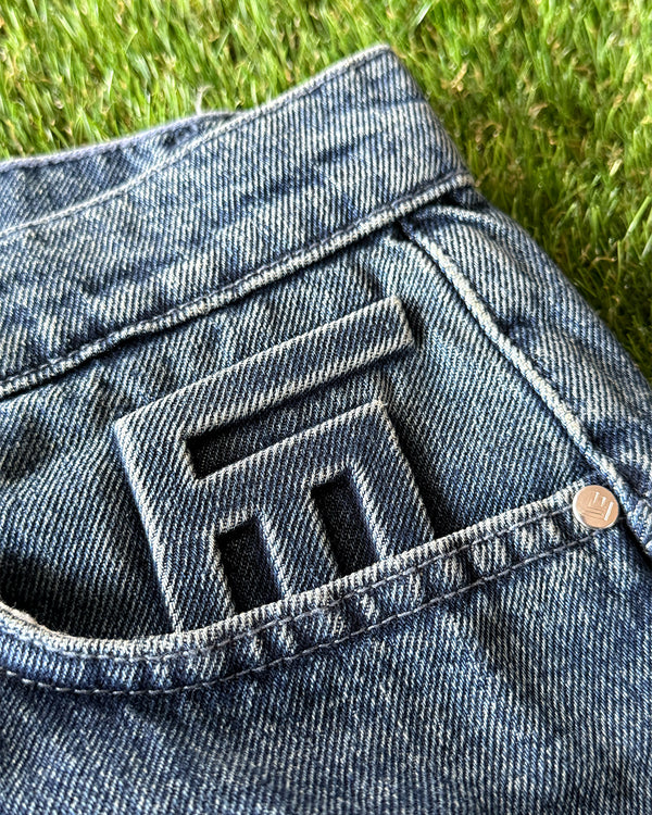 UNISEX MEANING STAYS❤︎ DENIM SHORT - DARK BLUE