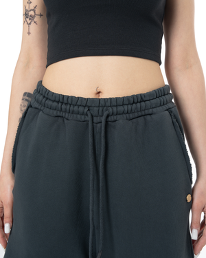 UNISEX GARMENT DYE SIGNATURE SHORT - BLACK