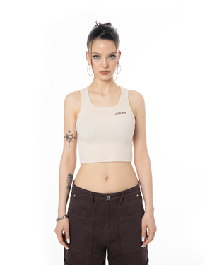 GARMENT DYE SIGNATURE CROP TANK TOP - LATTE