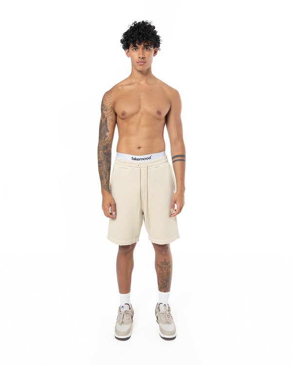 UNISEX GARMENT DYE SIGNATURE SHORT - CREAM