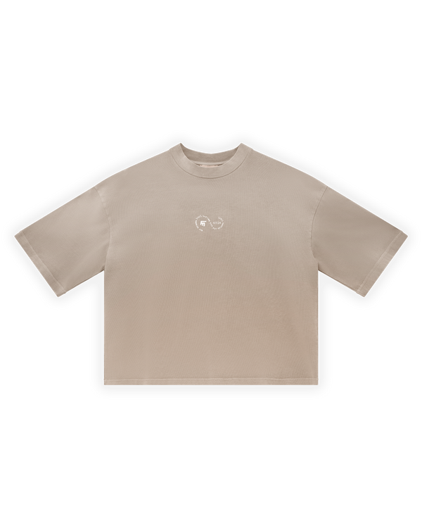 UNISEX BOXY FIT YIKAMALI SPREY EFEKTLİ BASKILI TİŞÖRT - KAHVERENGİ